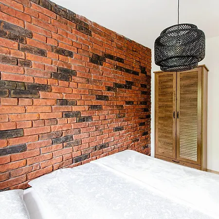 Loft Center Apartments- Parking, Wifi, 24h Check-in Apartament