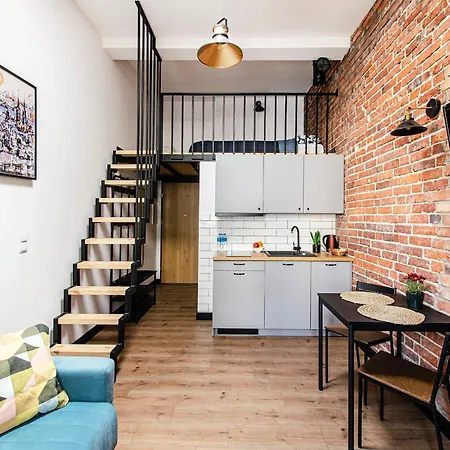 Apartament Loft Center Apartments- Parking, Wifi, 24h Check-in