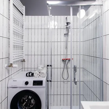 Apartmán Loft Center Apartments- Parking, Wifi, 24h Check-in *