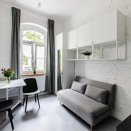 Loft Center Apartments- Parking, Wifi, 24h Check-in Apartmán *