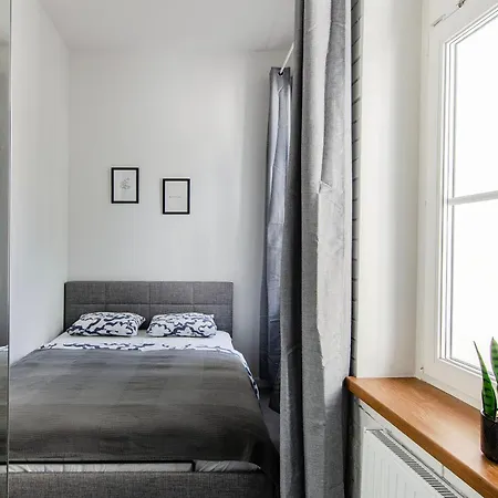 Apartament Loft Center Apartments- Parking, Wifi, 24h Check-in