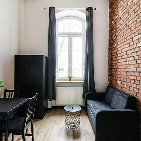 Loft Center Apartments- Parking, Wifi, 24h Check-in Apartament Wrocław
