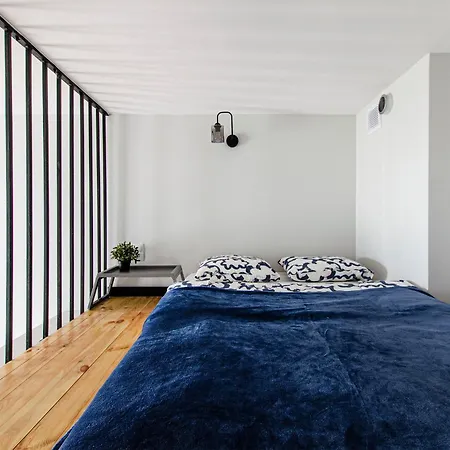 Loft Center Apartments- Parking, Wifi, 24h Check-in Wrocław