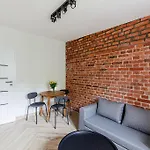 Loft Center Apartments- Parking, Wifi, 24h Check-in Apartamento *