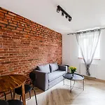 Loft Center Apartments- Parking, Wifi, 24h Check-in Apartamento