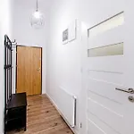 Loft Center Apartments- Parking, Wifi, 24h Check-in Apartamento Wrocław