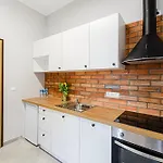 Apartamento Loft Center Apartments- Parking, Wifi, 24h Check-in Wrocław