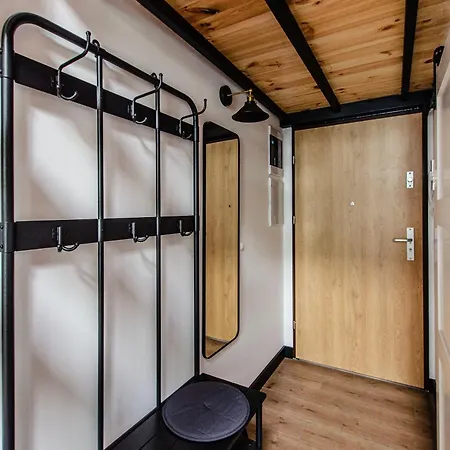 Loft Center Apartments- Parking, Wifi, 24h Check-in Apartament Wrocław