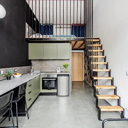 Loft Center Apartments- Parking, Wifi, 24h Check-in Apartament