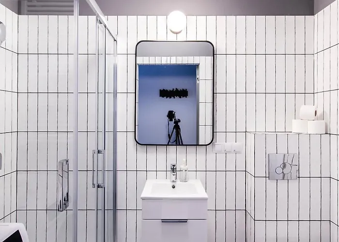 Loft Center Apartments- Parking, Wifi, 24h Check-in Apartman