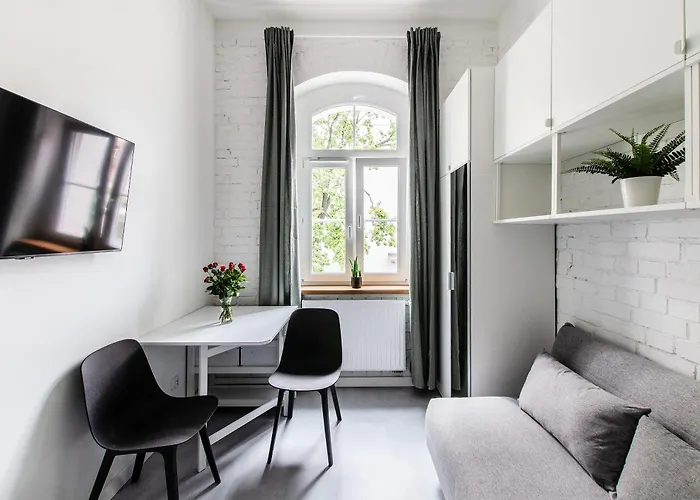 Loft Center Apartments- Parking, Wifi, 24h Check-in Wrocław