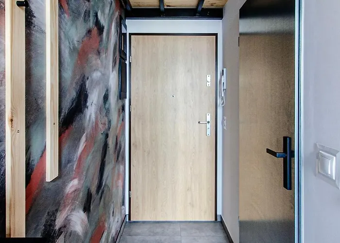 Loft Center Apartments- Parking, Wifi, 24h Check-in Apartman *