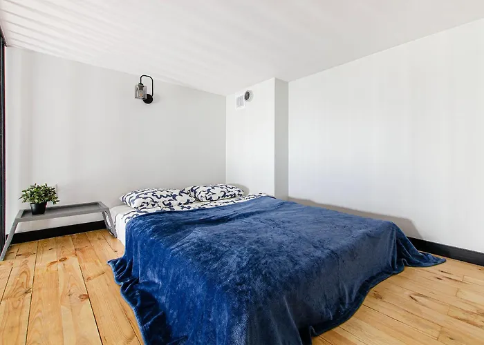 Loft Center Apartments- Parking, Wifi, 24h Check-in Apartman Wrocław