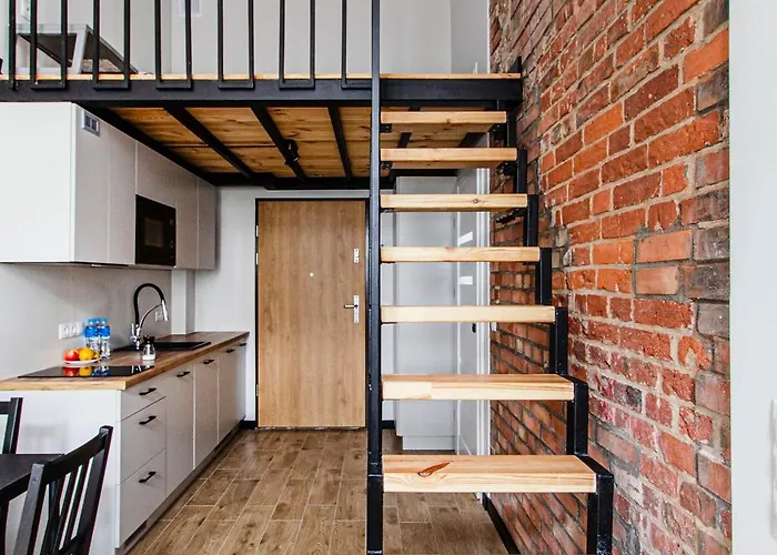 Loft Center Apartments- Parking, Wifi, 24h Check-in