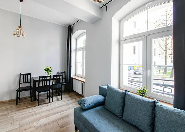 Apartman Loft Center Apartments- Parking, Wifi, 24h Check-in *